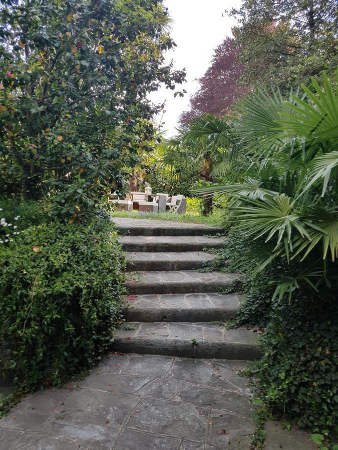 Villa Adriana Varese Bagian luar foto